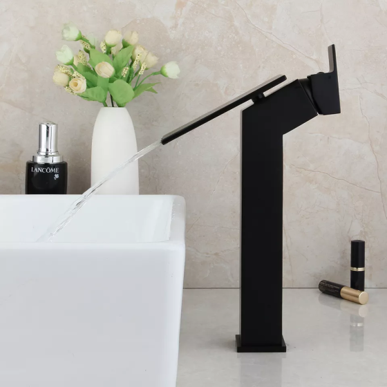 Смеситель матовый в ванную для умывальника, кран однорычажный из латуни для холодной и горячей воды Черный Каменец-Подольский