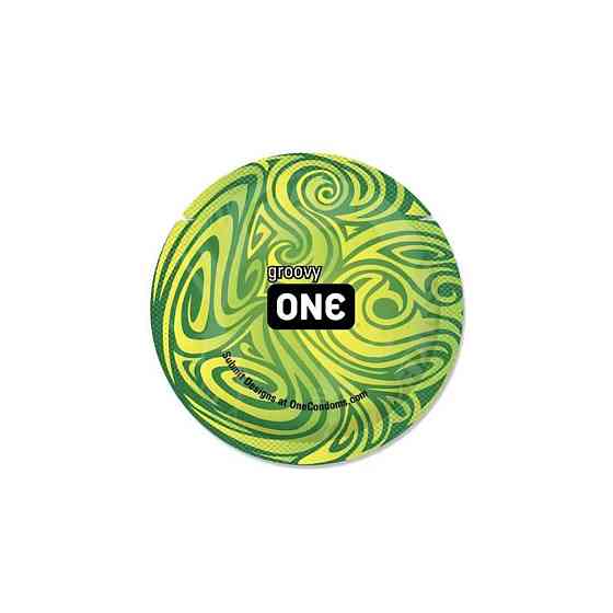 Набор флуоренцетных презервативов ONE Glowing Pleasures светятся в темноте (цена за упаковку,100 шт) Sex Aura Киев