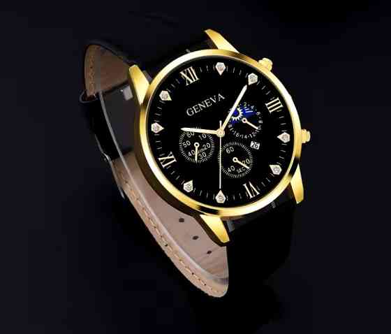 Подарочный набор для мужчин: 1 наручные часы с 1 оригинальным модным браслетом без подарочной коробки черный Киев