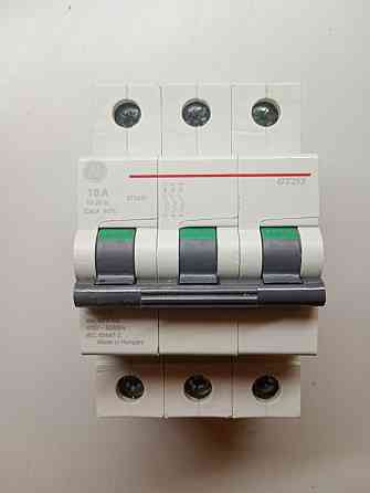 Автоматичний вимикач GT253D10 D10 3P Луцк