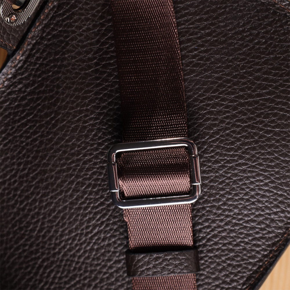 Прямоугольная сумка бананка из зернистой натуральной кожи GRANDE PELLE 22878 Коричневая Киев - изображение 1