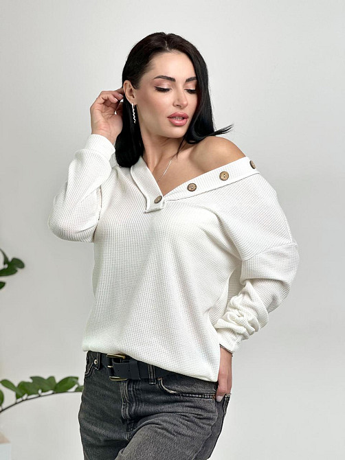 Жіночий пуловер з гудзиками "Pearl" оптом | Батал Київ - фото 2