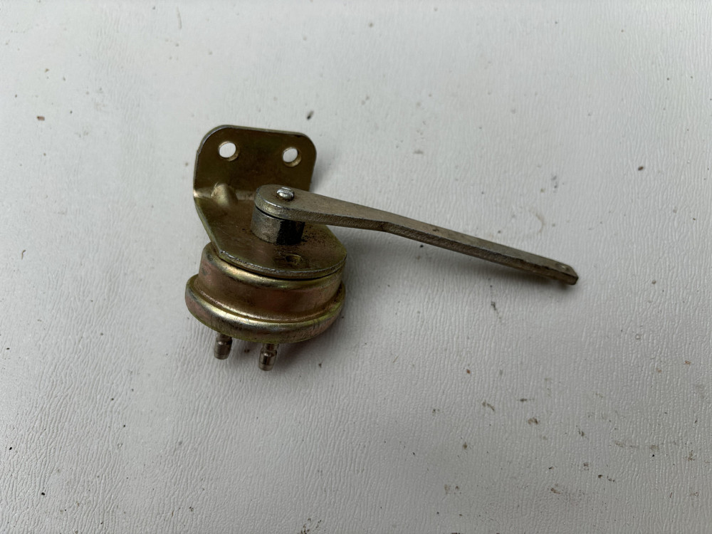 Выключатель сиганла тормоза МТЗ, Т-16, Т-25 ВК-10Б. Харьков - изображение 1