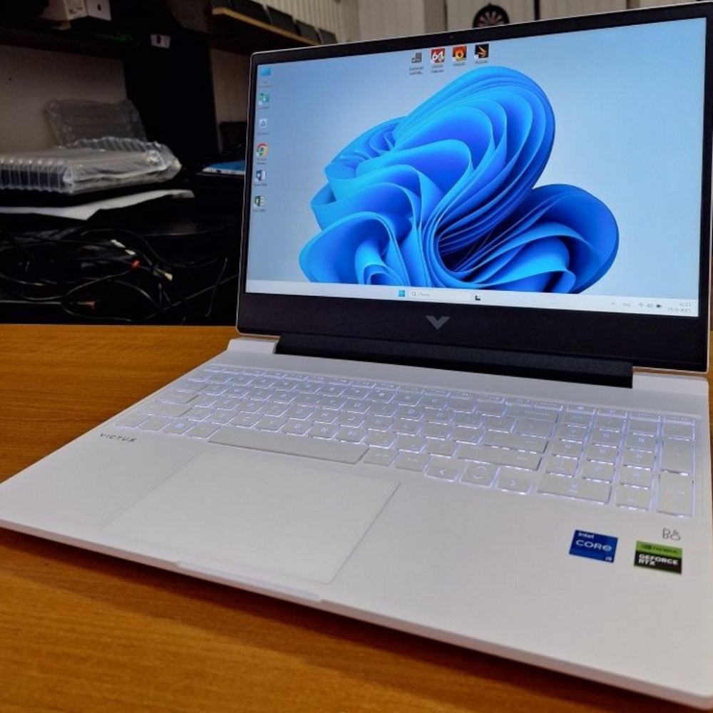 Ноутбук HP Victus 15.6" Full HD IPS LED Display 250 nits Київ - фото 7