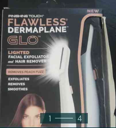 Тример для обличчя Flawless Dermaplane GLO. Київ