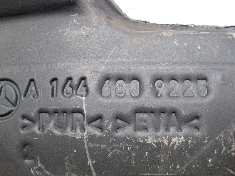 Mercedes-Benz  A1646809225 Шумоізоляція на задній лівій колісній арці задня частина GL X164 Одесса - изображение 3