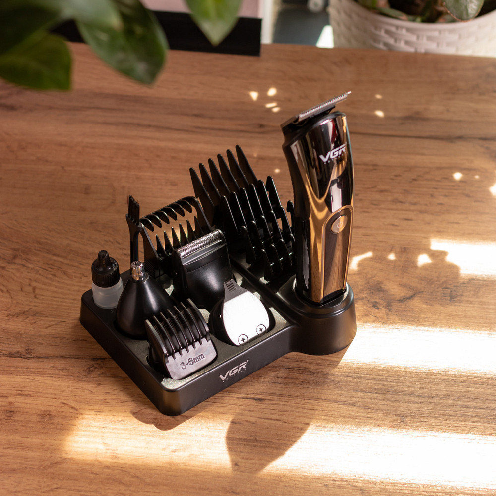 Набір для стрижки волосся 5 в 1 машинка, триммер та бритва Vgr V-107 Київ - фото 8