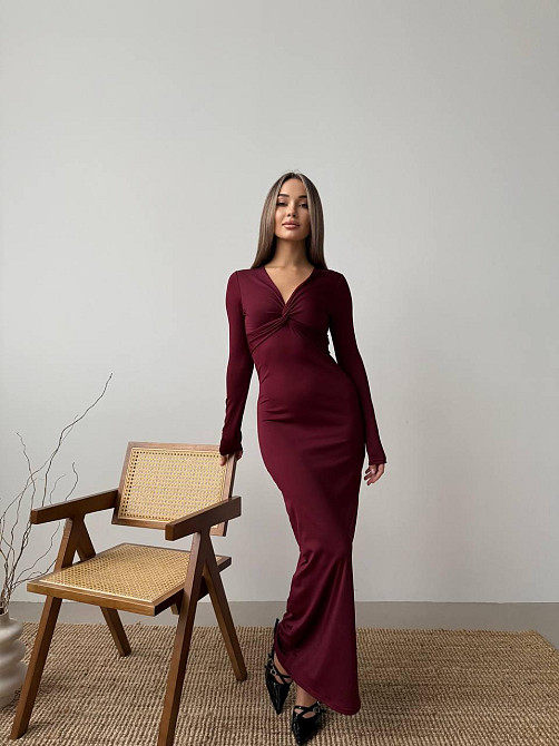 Стильне жіноче плаття максі з вирізом на грудях мікродайвінг Бордо, 42/44 Одеса - фото 7
