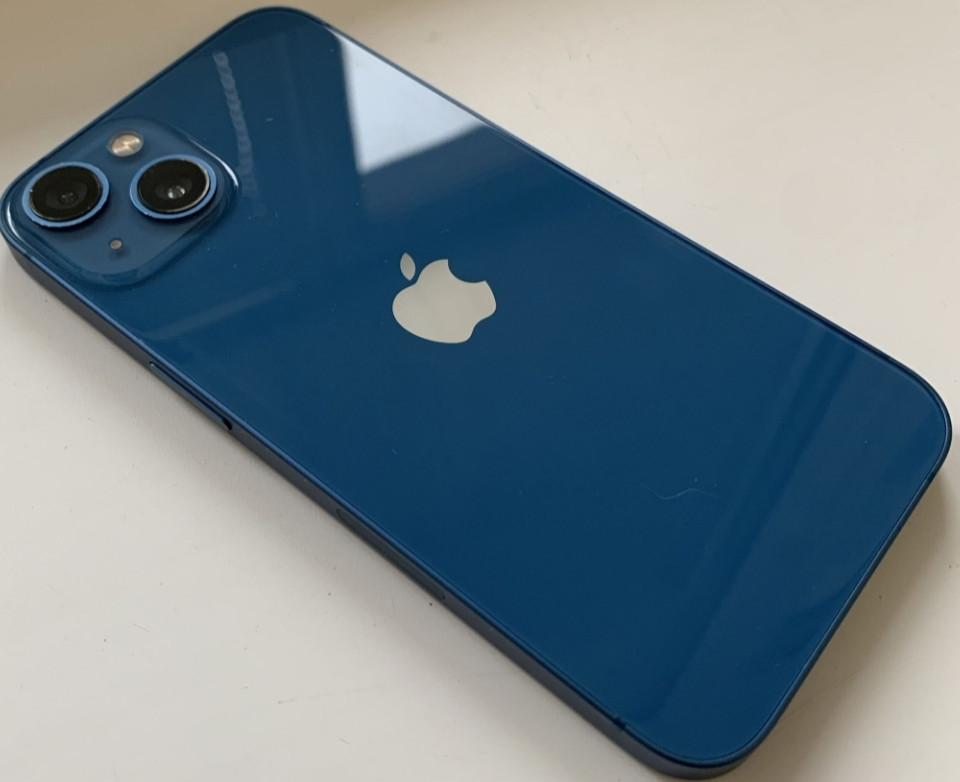 Айфон Apple iPhone 13 128Gb. 
R-sim Киев - изображение 5