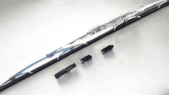 Двірник алюмінієвий із спойлером 559-22&quot; хром. Вінниця