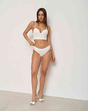 Комплект спідньої білизни з топом і трусиками — у рубчик Nicoletta 80318 Молочний, 85B Київ