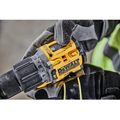 Шуруповерт DeWALT 18V XR Li-Ion 5Ah, 90 Нм, 0-650/0-2000 об/мин., кейс TSTAK (DCD805P2T) Винница - изображение 7