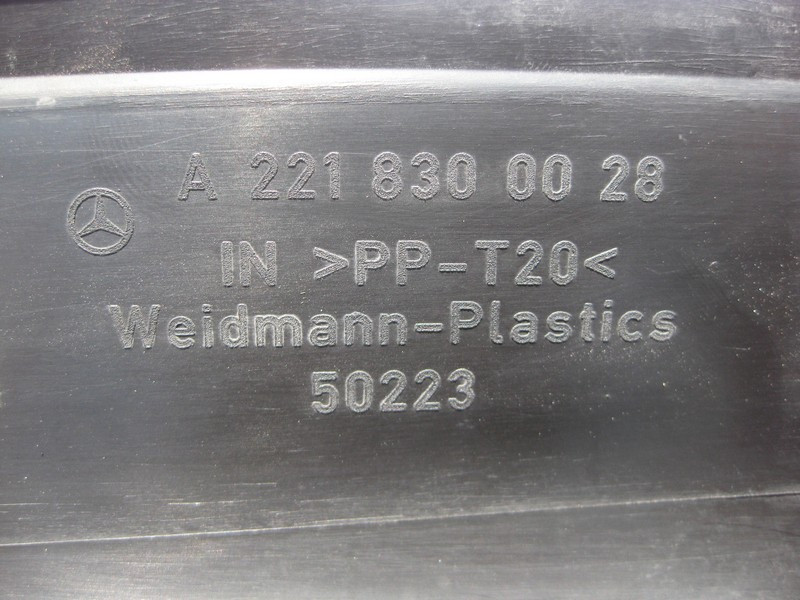 Mercedes-Benz  A2218300028 Водовідведення двірників - накладка під лобове скло жабо S-Class W221 Одеса - фото 4