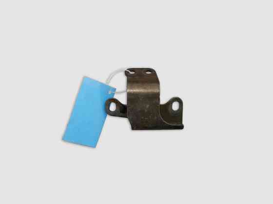 Mercedes-Benz  A6420960845 Кронштейн трійника випускних колекторів двигуна OM642 V6 3.0 cdi Одеса