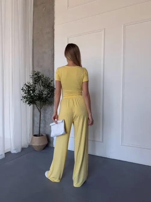 Жіночий літній костюм топ з перекрутом і брюки палаццо віскоза Одеса - фото 4