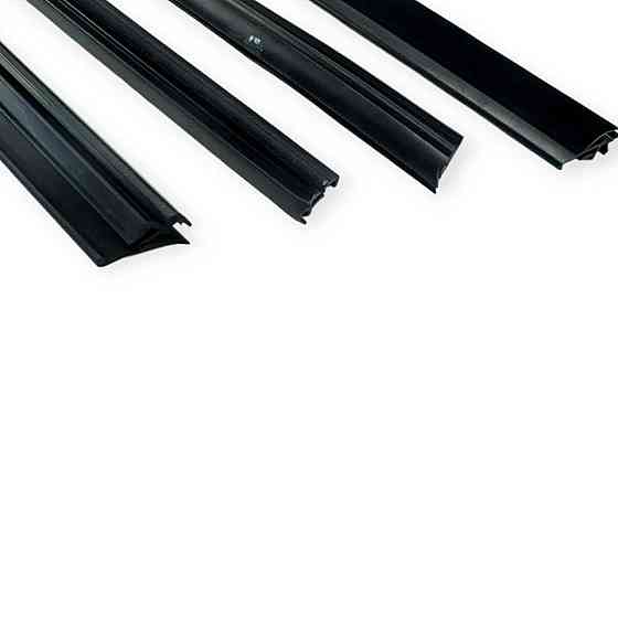 Уплотнитель стекла (фетр) 2123-Chevrolet нижн. внутр. опускного Мукачево