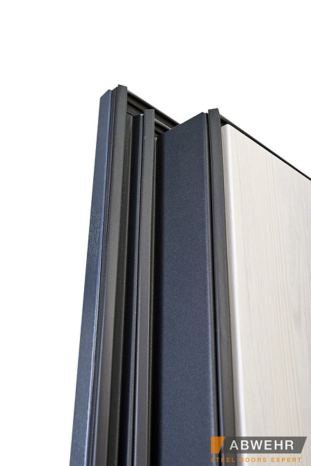 Двері вуличні, модель Tower 527 ТЕРМОРОЗРИВ 3 контура ущільнення Київ - фото 3