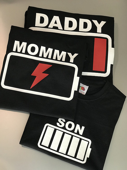 Футболки в стилі Family look для мами, тата та дитини — Заряд батареї Чернівці - фото 2