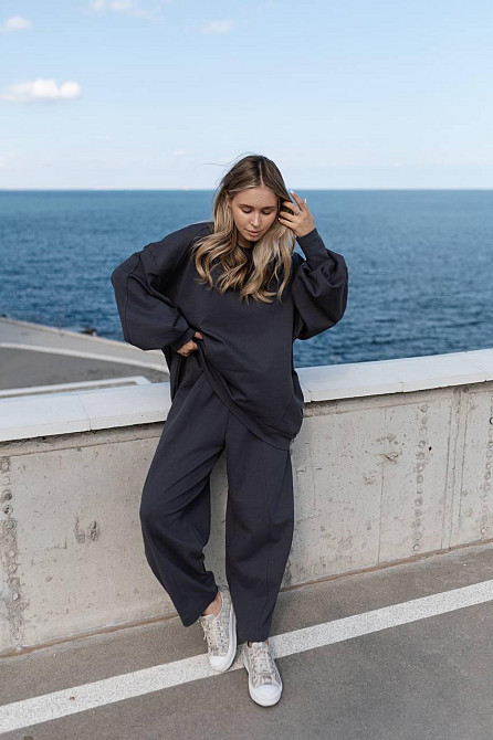 Жіночий костюм оверсайз: об'ємна кофта з трендовими штанами бананами турецький дабл фейс 100% бавовна Графіт Одеса - фото 9