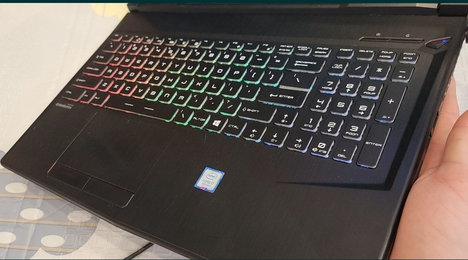 Ноутбук MSI GP 63 8RE / 15.6" 120Hz./ i7-8750H/ GTX 1060 6Gb / RAM16GB. Київ - фото 2