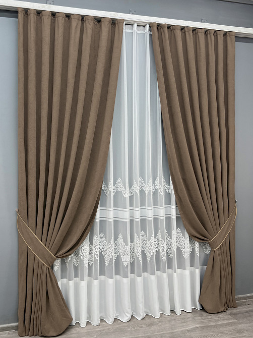 Комплект штор VR-Textil Мікровелюр Petek 200х270 2шт і Тюль 600х270 2014ш-1706т Коричневий з молочним 71-193/7 Київ - фото 2