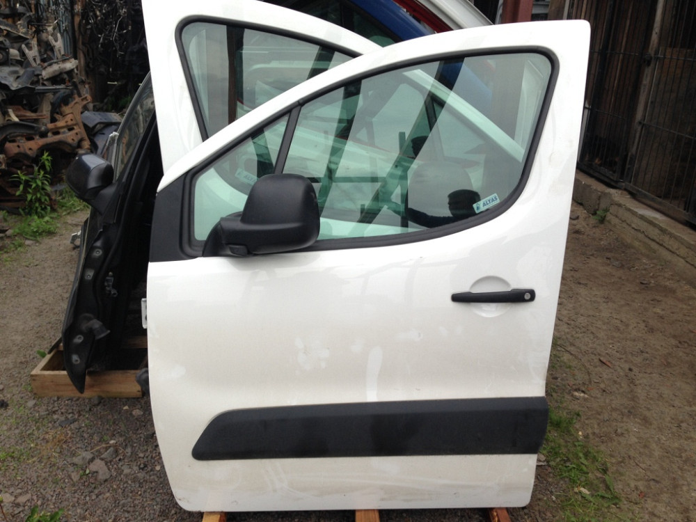 Двері передні Peugeot Partner 2008-2015 Ковель - фото 5