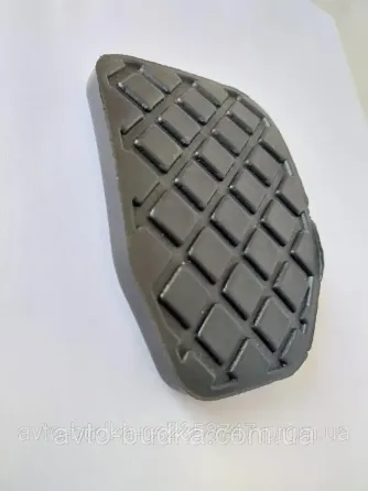 Накладка педалі гальма/зчеплення на Volkswagen Touareg 2002-2010 Oksan VW111 Київ