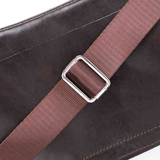 Стильная бананка для мужчин из натуральной кожи GRANDE PELLE 22814 Коричневый Киев