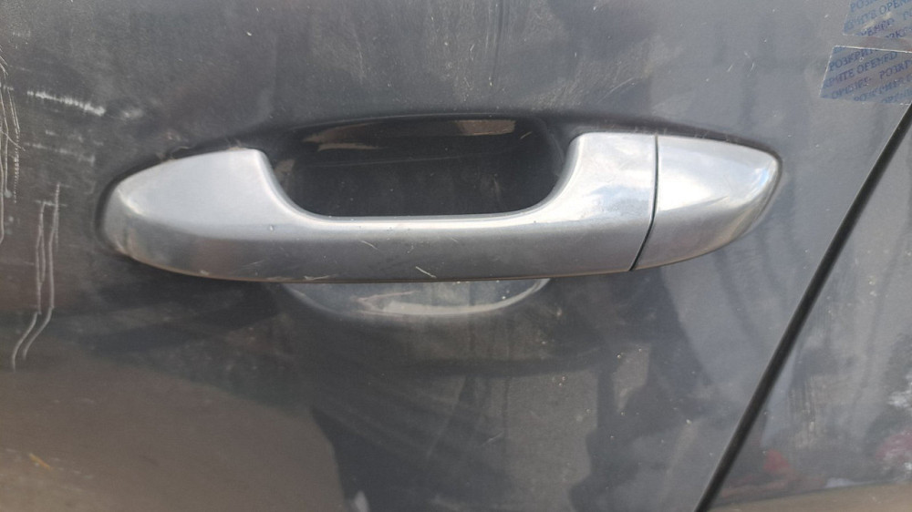 Ручка двери задняя левая Kia Sportage 2016–2020 Киев - изображение 1