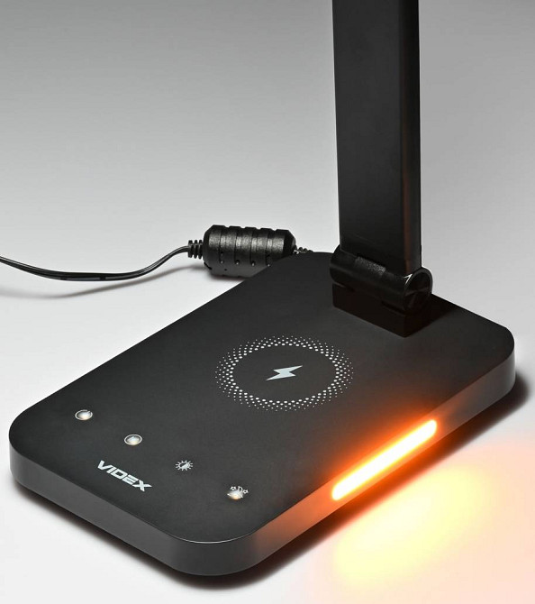 LED лампа настільна з бездротовою зарядкою VIDEX VL-TF17B 18W 1800-6500K Вінниця - фото 3