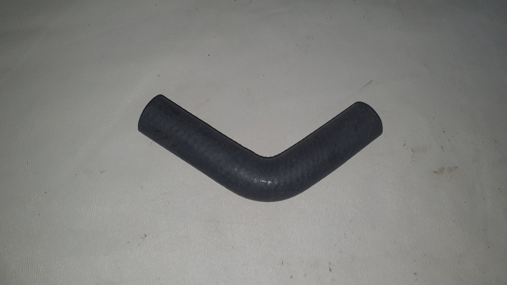 Патрубок водяного насоса Богдан. Харків - фото 1