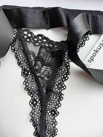 Жіночі трусики стрінги Obsessive Isabellia thong S-M nero Славута
