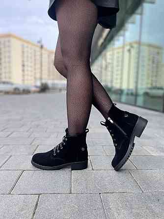 Черевики жіночі D and V чорні натуральна замша з хутром висота 12см підошва 3см (2979) Коломыя