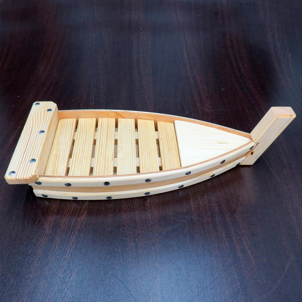 Лодка для подачи суши 