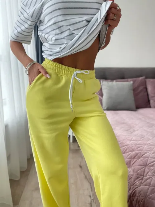 Женский хлопковый комплект (футболка + брюки) повседневная комфортная базовая одежда Одесса - изображение 11