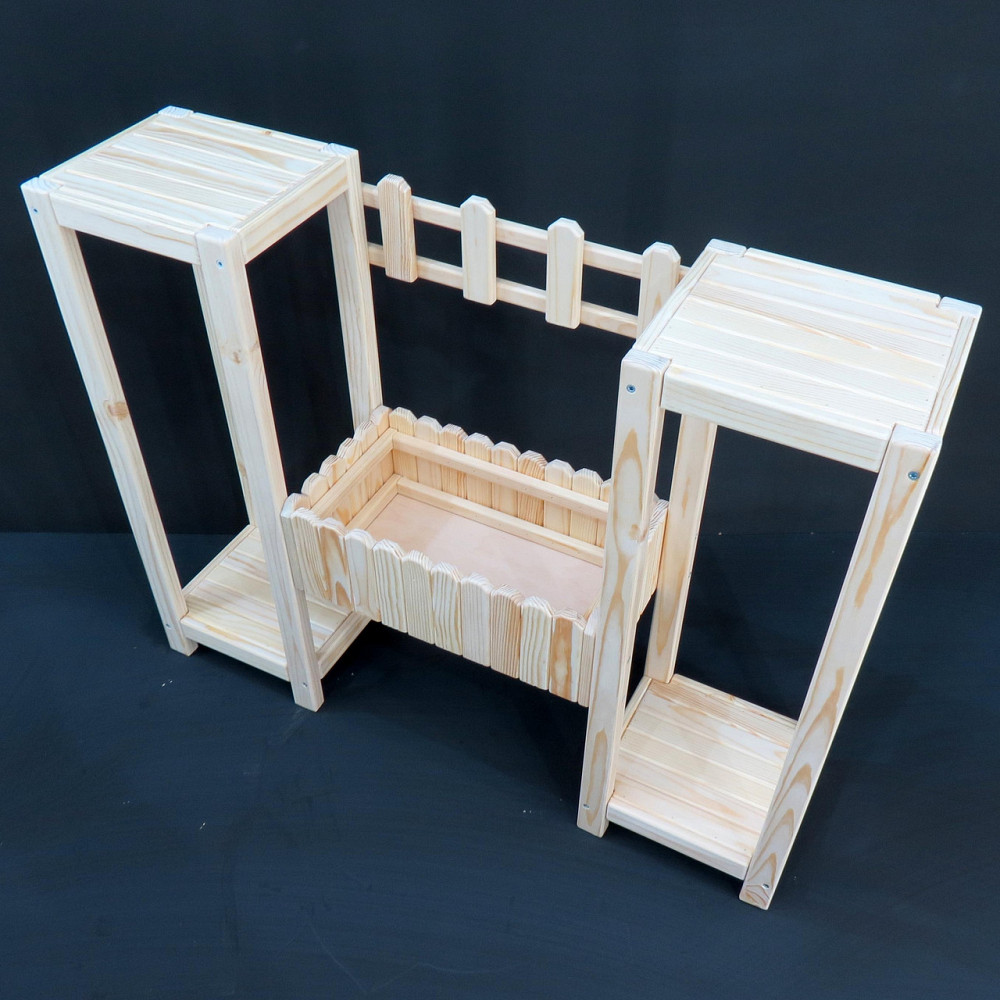 Кашпо на стойке 