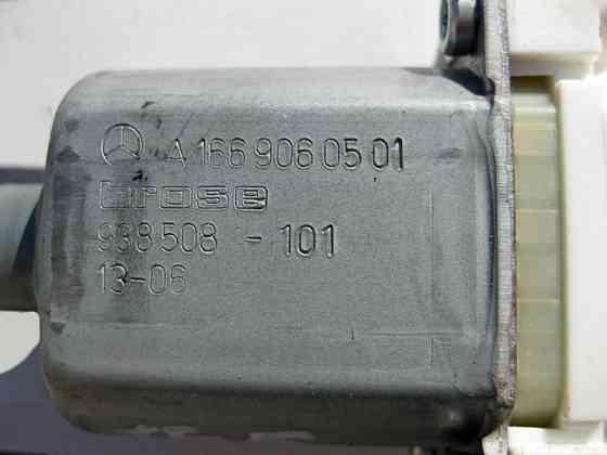 Mercedes-Benz  A1669060501 Моторчик заднього лівого склопідйомника ML W166 GL X166 Одесса