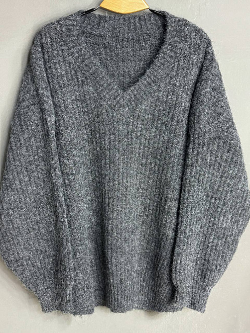 Свитер женский A-N 3321 оверсайз с мысом длинный крупная вязка темно-серый, темно-серый, one size Киев - изображение 2