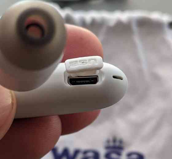 Гарнітура бездротова Блютуз Київ