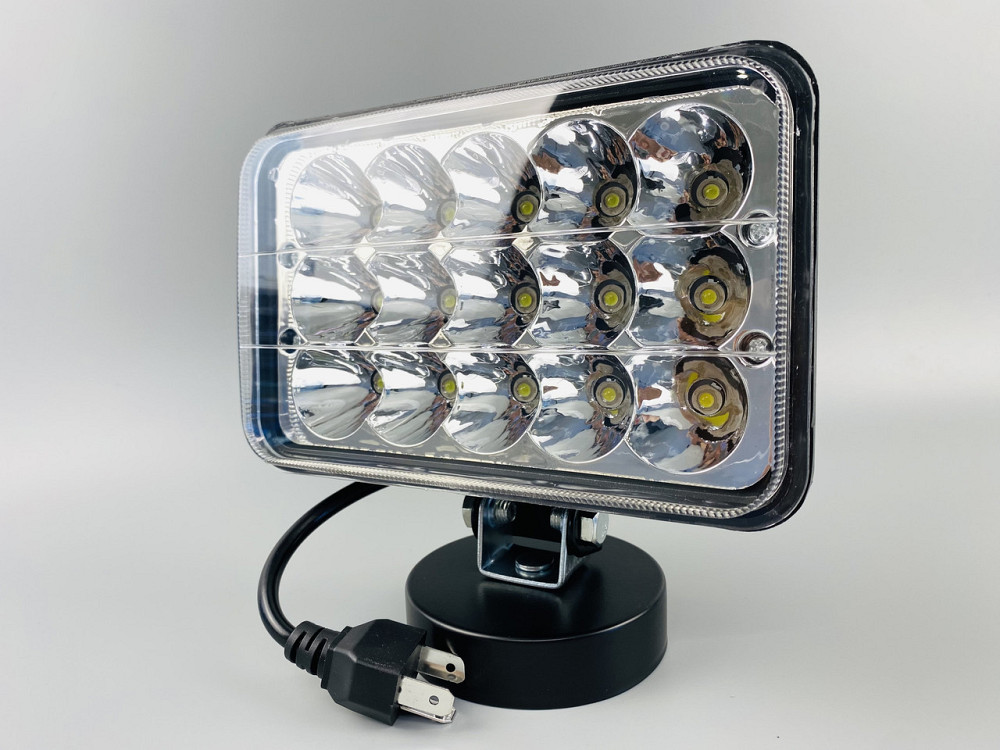 Фара LED прямокутна 45W, 15 ламп, дальній і ближній промінь 10/30V 6000K товщина: 80 мм Мукачево - фото 1