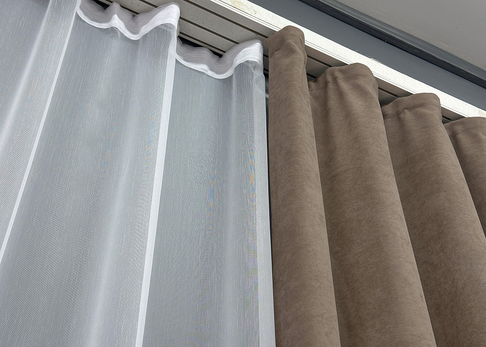 Комплект штор VR-Textil Микровелюр Petek 150х270 2шт и Тюль 400х270 1701ш-1153т Капучино с белым 71-055/3 Киев - изображение 16