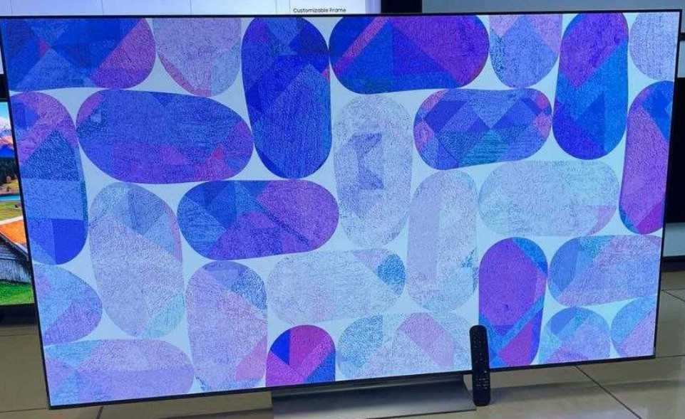 Телевизор Безрамный: 65