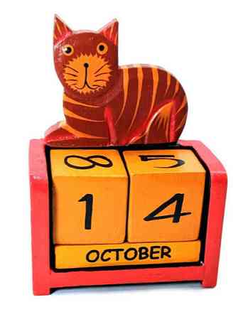 Календар настільний із дерева Кіт Київ