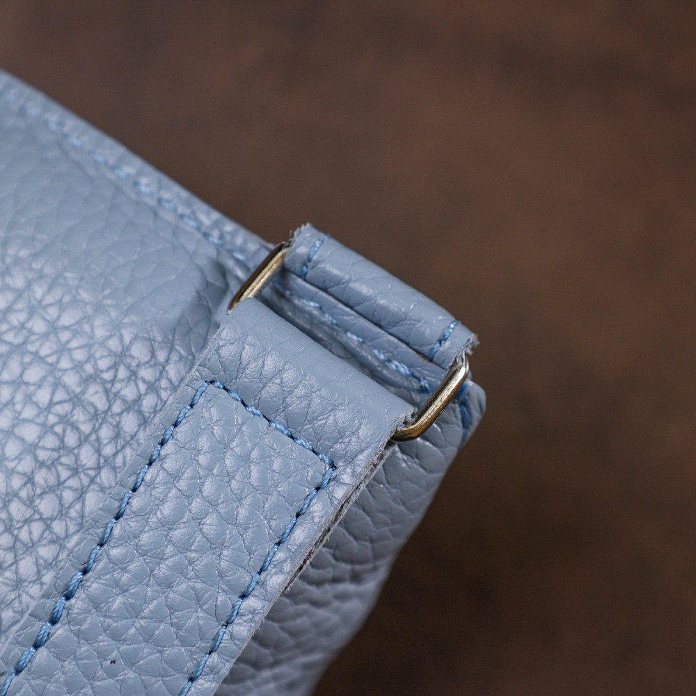 Кожаная удобная женская бананка Голубой (SHVIGEL) Киев - изображение 4