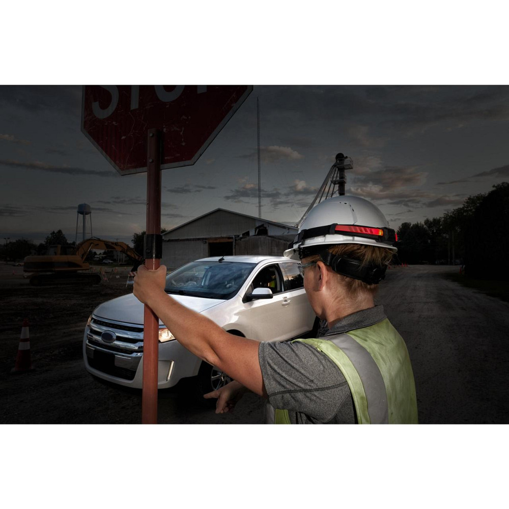 Фонарь светодиодный аккумуляторный налобный MILWAUKEE, L4 HL-VIS-301 Одесса - изображение 9