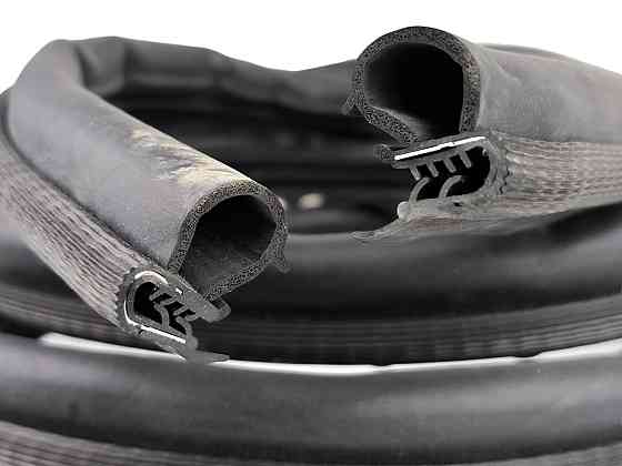 Ущільнювач 2110, 2111, 2112 передньої (3500 мм) двері Мукачево