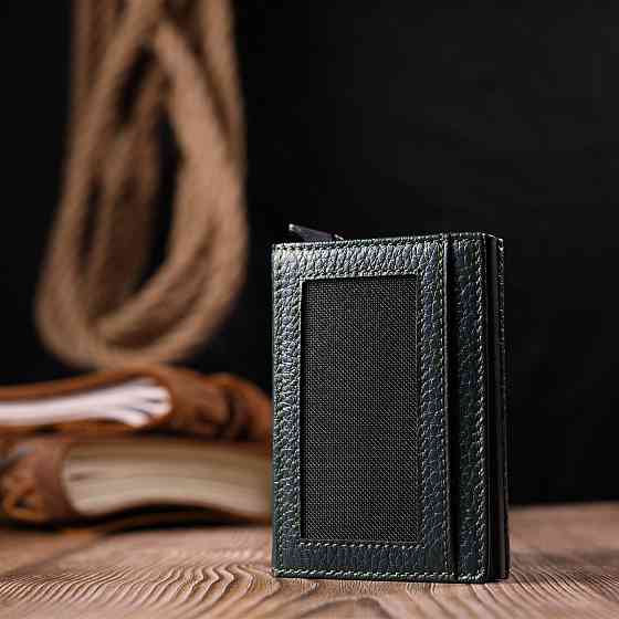 Оригінальна візитниця з натуральної зернистої шкіри KARYA 20976 Зелений Київ