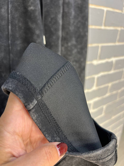 Штани жіночі Joy one 9066 варені широкі палаццо зі швом по центру та кишенями темно сірі, темно-сіри Одеса - фото 4