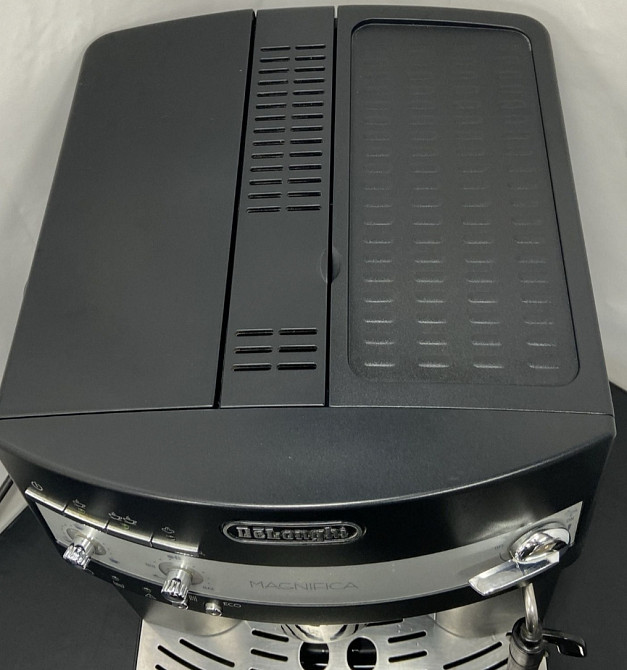 Кавомашина Delonghi Magnifica ESAM 3000.B. Київ - фото 1