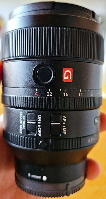 Объектив особенный: SONY FE 100mm. F/2.8 STF GM OSS. Киев - изображение 4